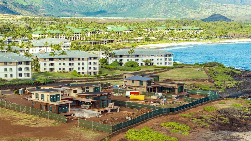 construction of luxury homes on cliff in Koloa and Poipu in Kauai
