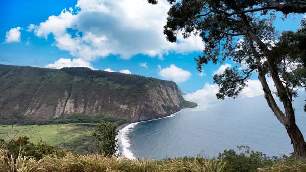 Waipio valley lookout in Kona Hawaii